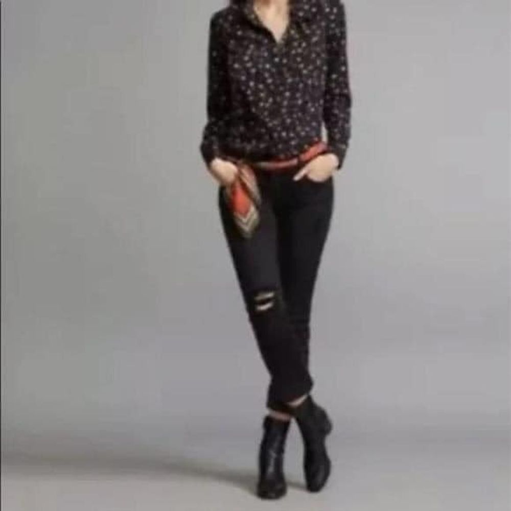 Cabi Slim Boyfriend Jeans Black Distressed 3387 10